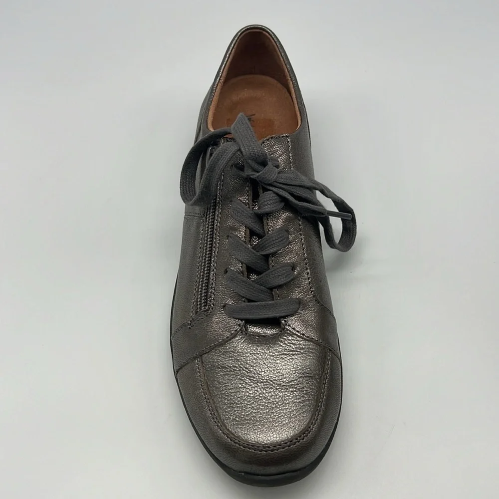 Vionic - Abigail Lace And Zip Up Pewter Metallic Lightweight Leather Sneaker SZ8